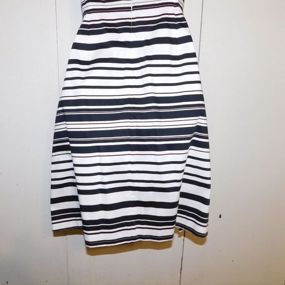 CK Striped Bow Strapless Dress - Picture 6 of 6
